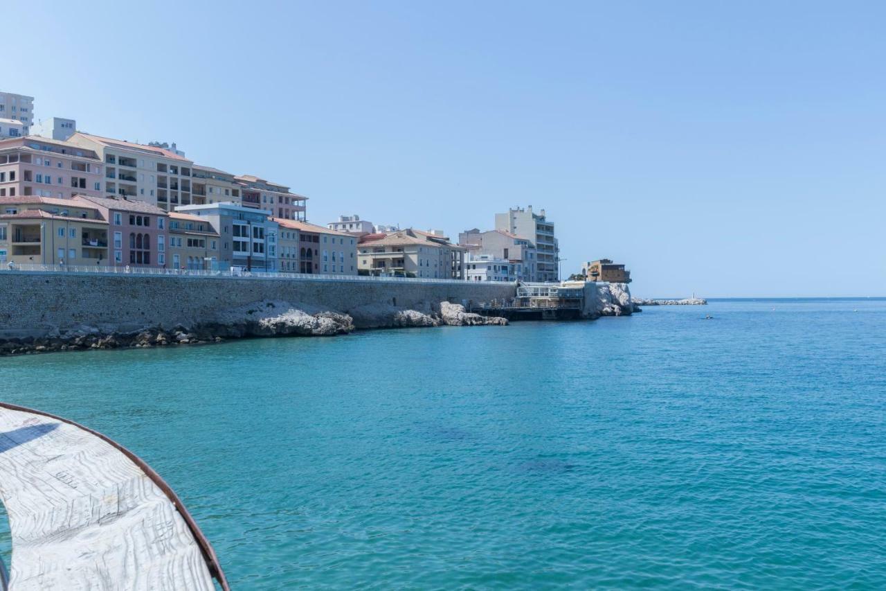 Stud Terras Ville Corniche 2 Pers Stat Gratuit Rue Modif Suivt Possib Et Accord Exclusif Marselha Exterior foto