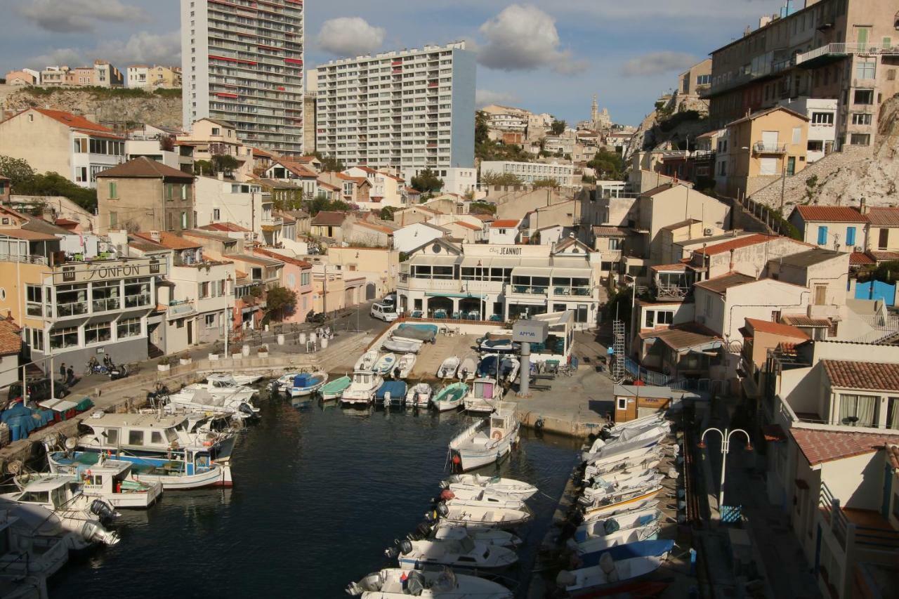Stud Terras Ville Corniche 2 Pers Stat Gratuit Rue Modif Suivt Possib Et Accord Exclusif Marselha Exterior foto